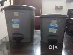 2 Dustbin for sale