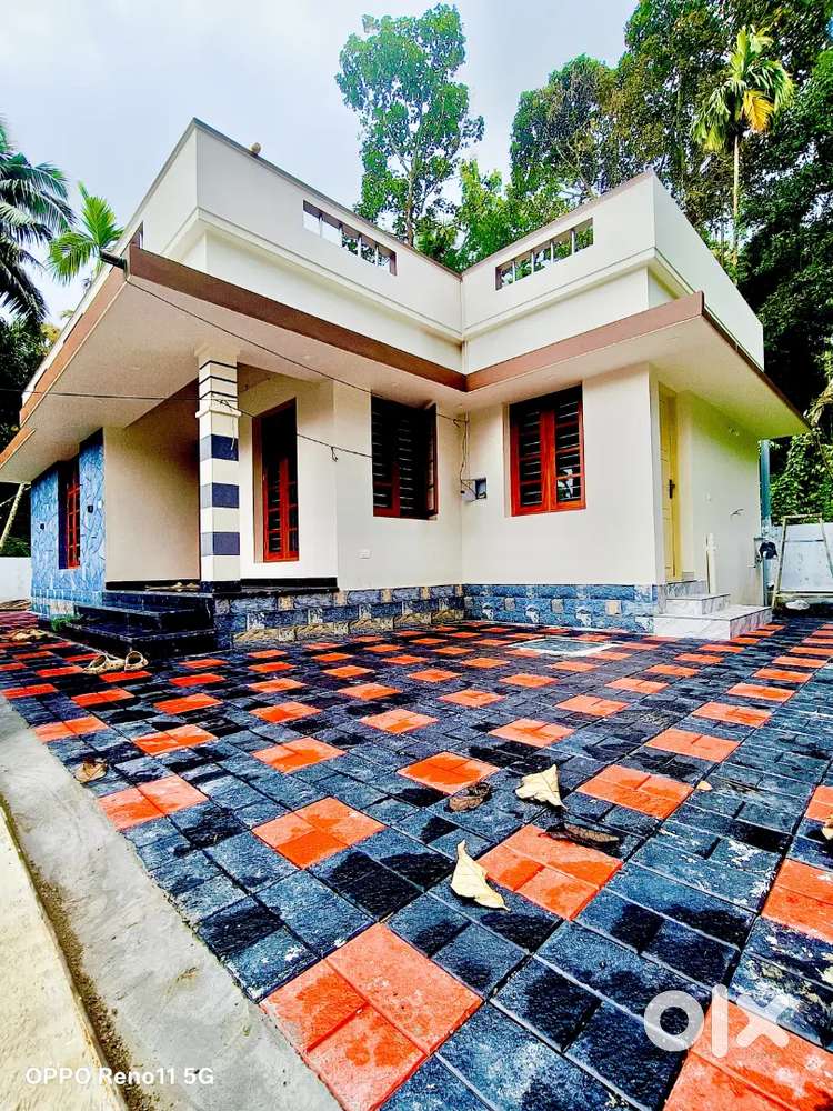 Edappally Varapuzha 3.1cent house for sale