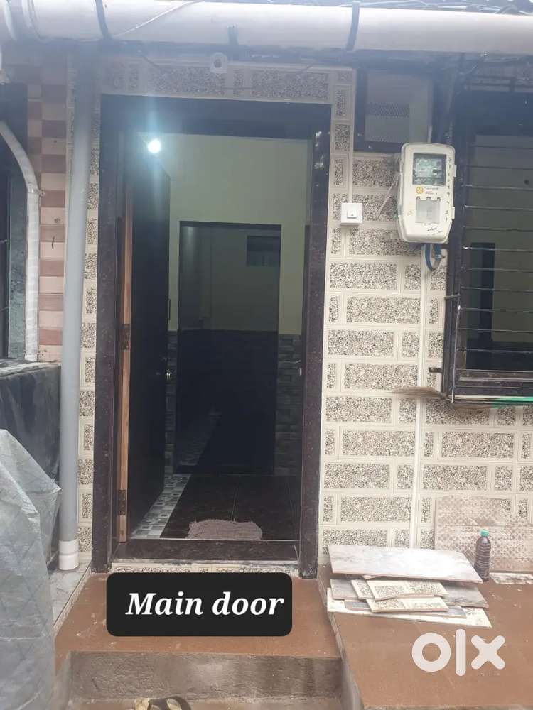 1bhk in kalwa chawl room