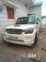 Mahindra Scorpio 2013