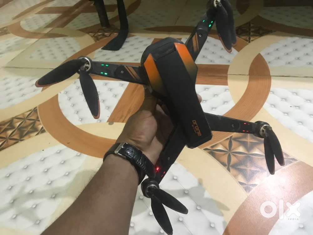 Drone e88 good condition only 3000/-rs