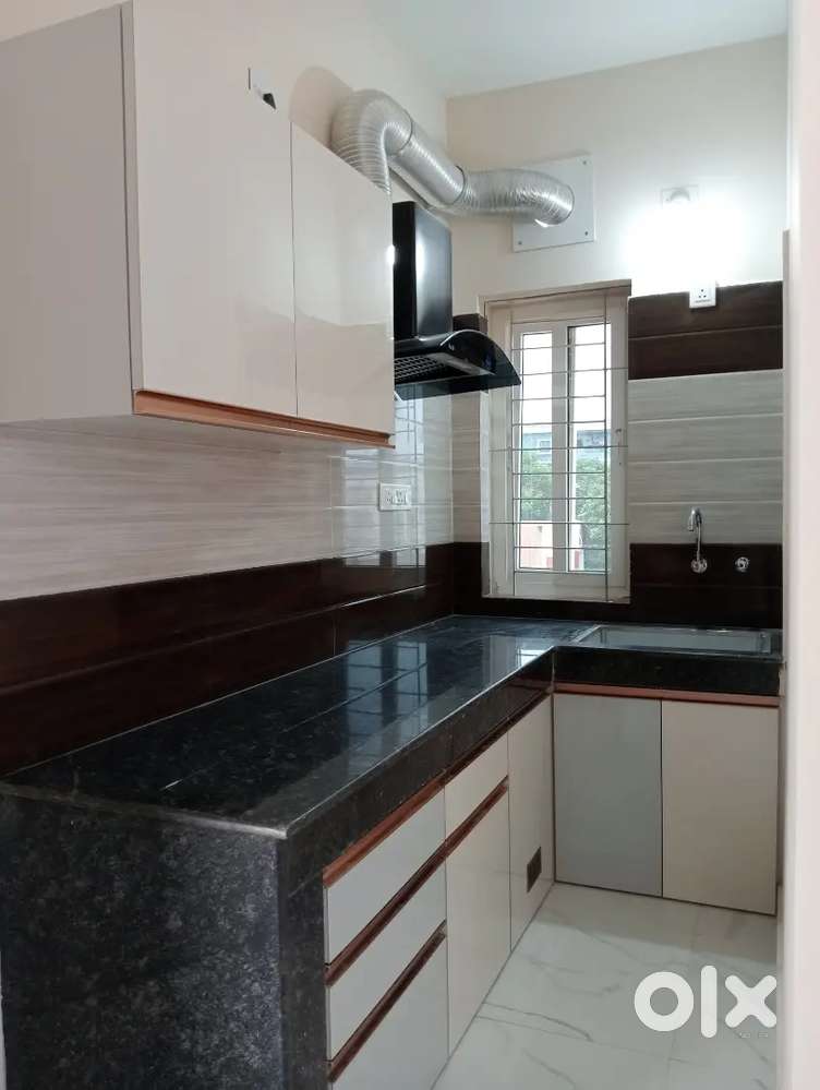 BIG1RK SEMI FURNISHED NEW FLAT RENT PATIA NANDAN VIHAR