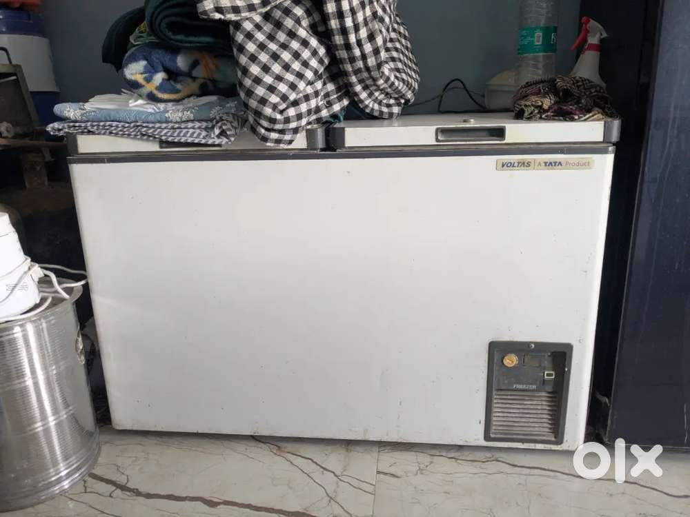 Deep fridge and oven