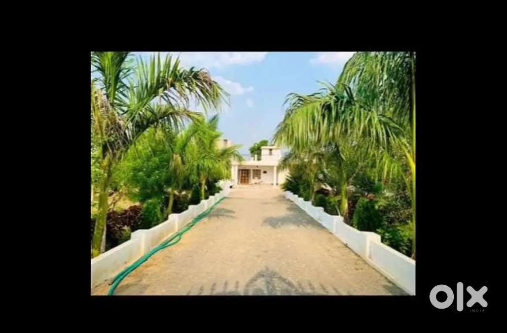 1 BHK/1Rk available,100 metre from railway st