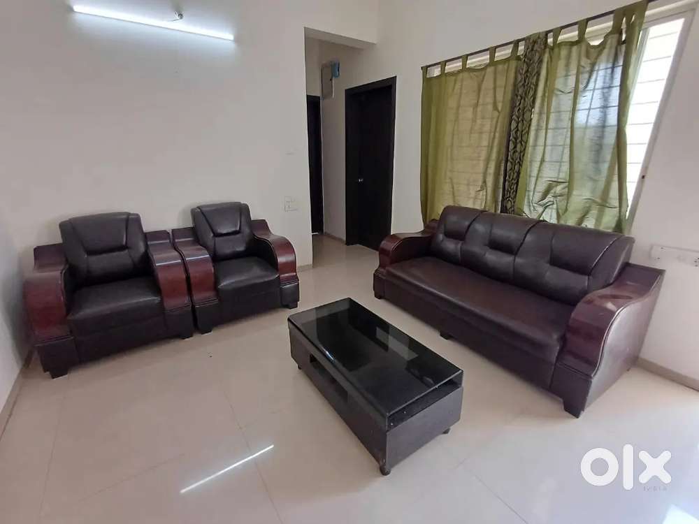 Black Sofa Set - Stylish & Comfortable