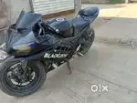 YAMAHA R15 version 2