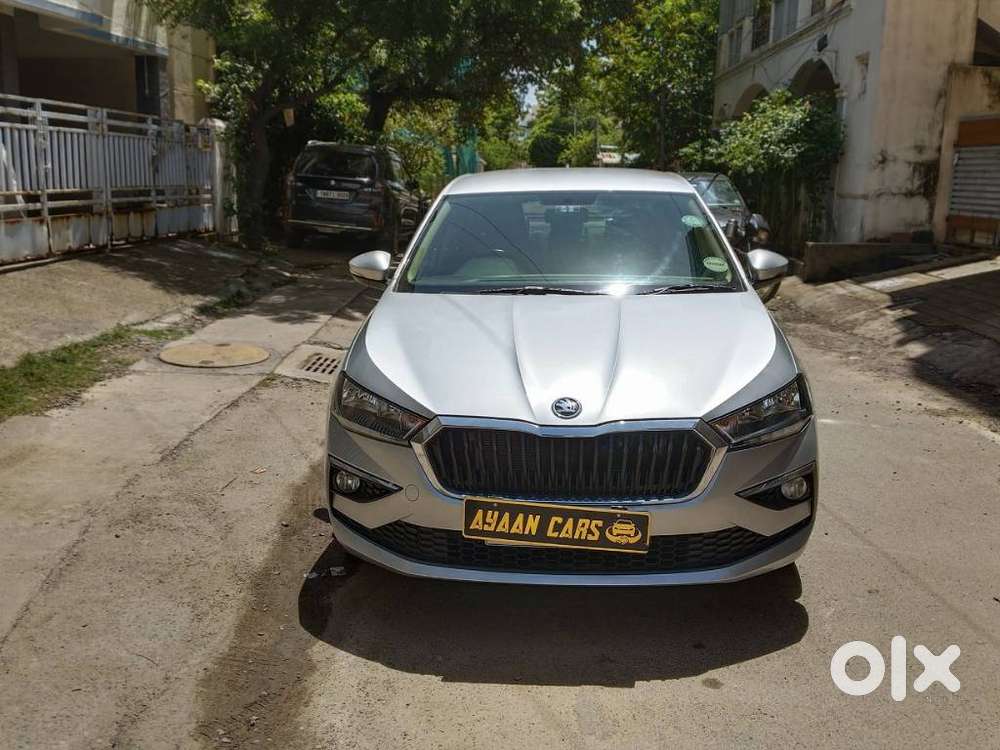 Skoda Slavia 1.0 Ambition TSI AT, 2022, Petrol