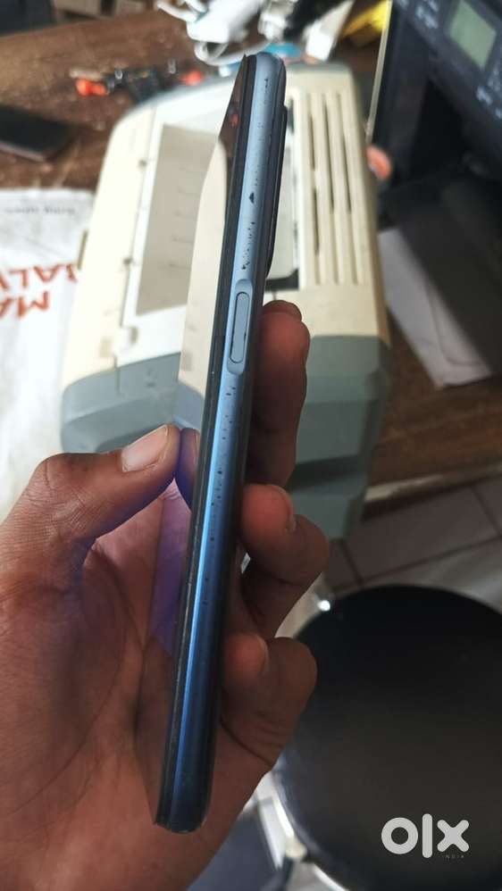 Realme 7 8/128 koi problem ni okay a