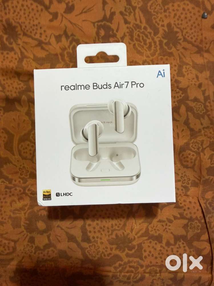 Brand New Earbuds for Sale — Never Used!