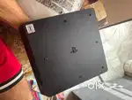 Sony PS4 Slim 1TB 1 Controller