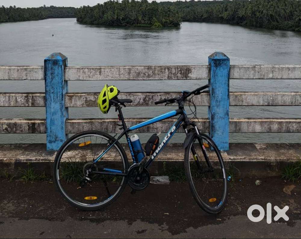 Montra blues 1.1 Alloy 21speed Altus Equipped hybrid bicycle