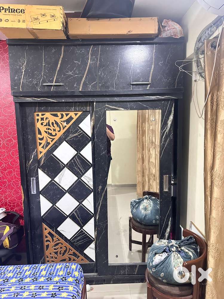 Sliding Wardrobe in working condition