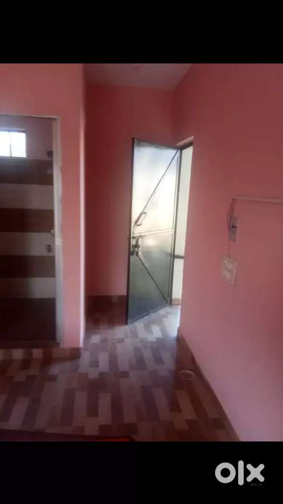 Independent room with attached bathroom