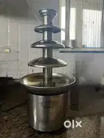 Nostalgia Chocolate/Cheese fondue fountain - imported. 10 years old.