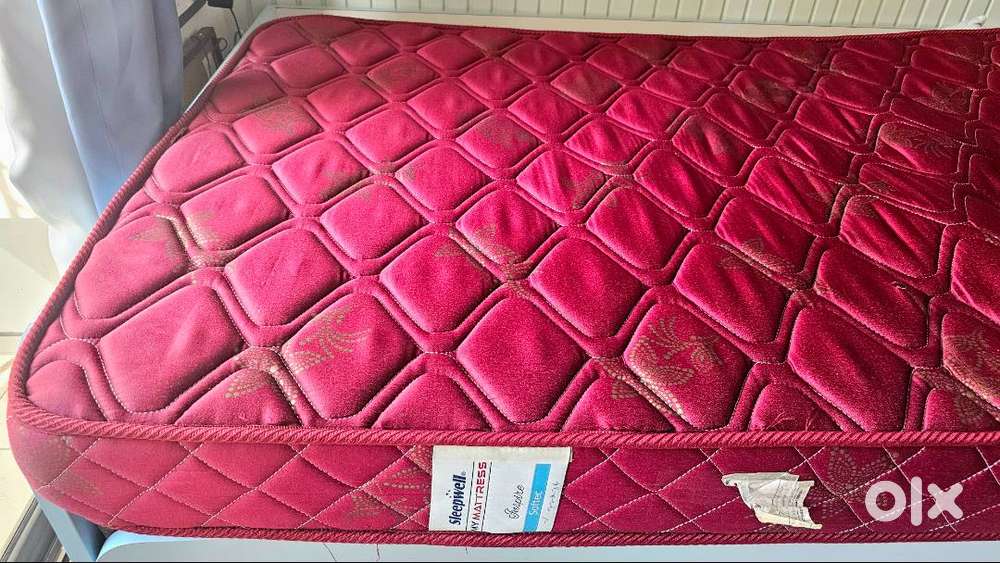Sleepwell Single bed mattress in excellent condition