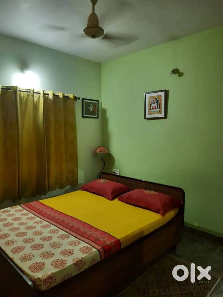 I need a independent single room