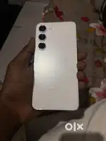SAMSUNG S23 8/256