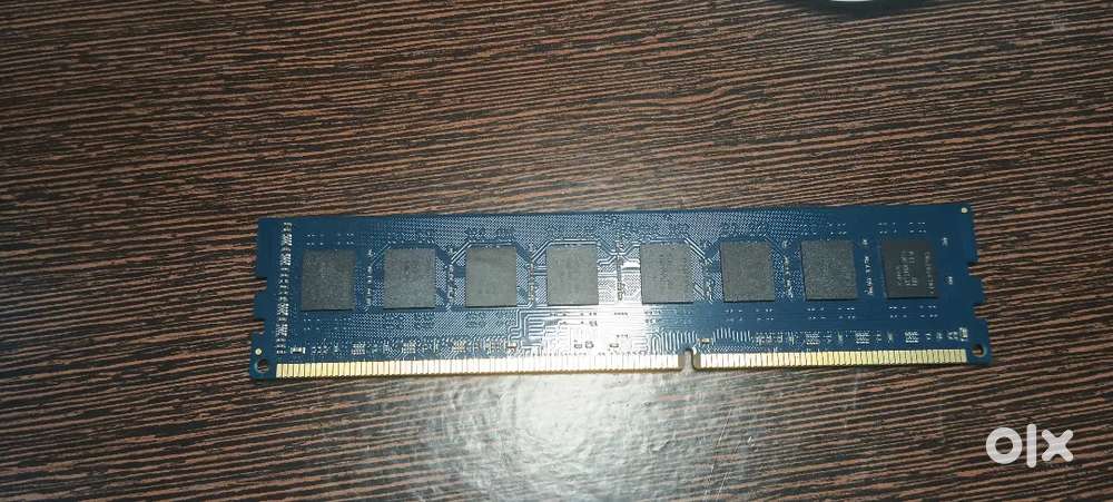 DDR3 8GB RAM ( Almost new )