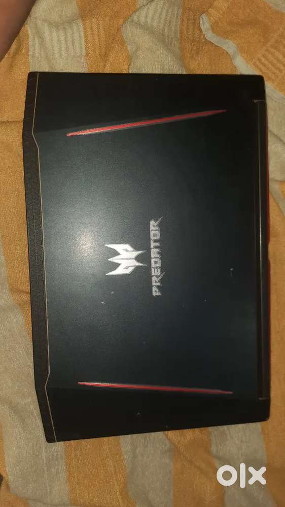 PREDATOR HELIOS 300