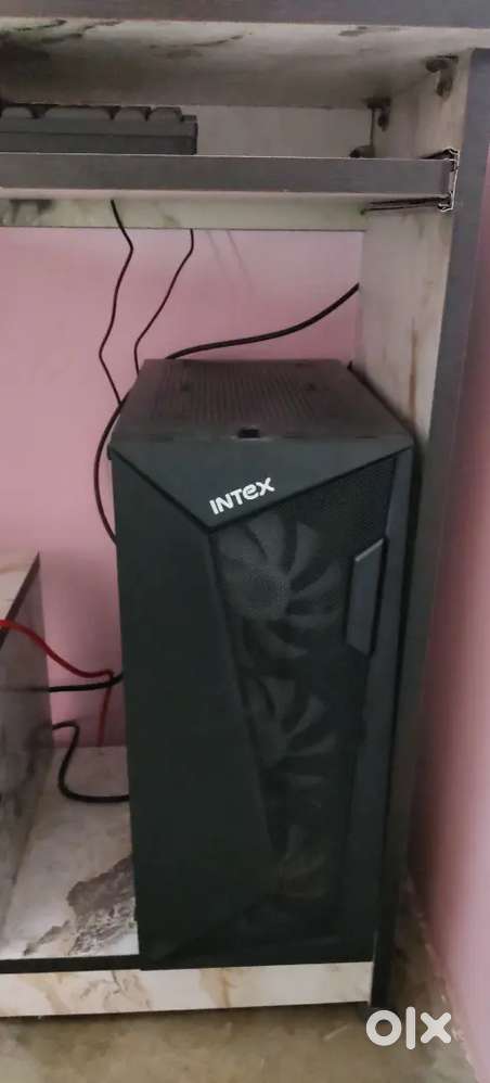 New Computer 1 month Old