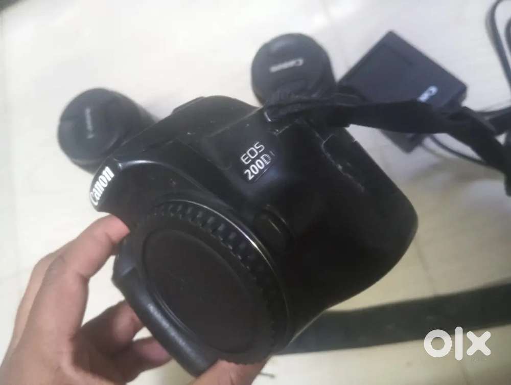 DSLR Camera