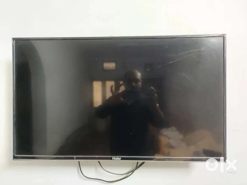 Hair tv 32 inch LED TV