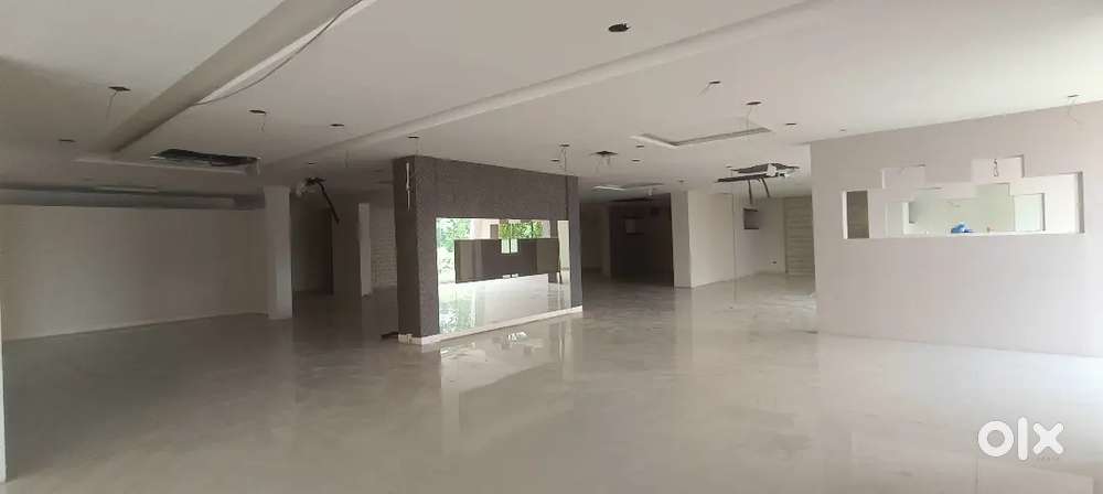 COMMERCIAL SPACE FOR RENT IN BANJARA HILLS ROAD NO-12