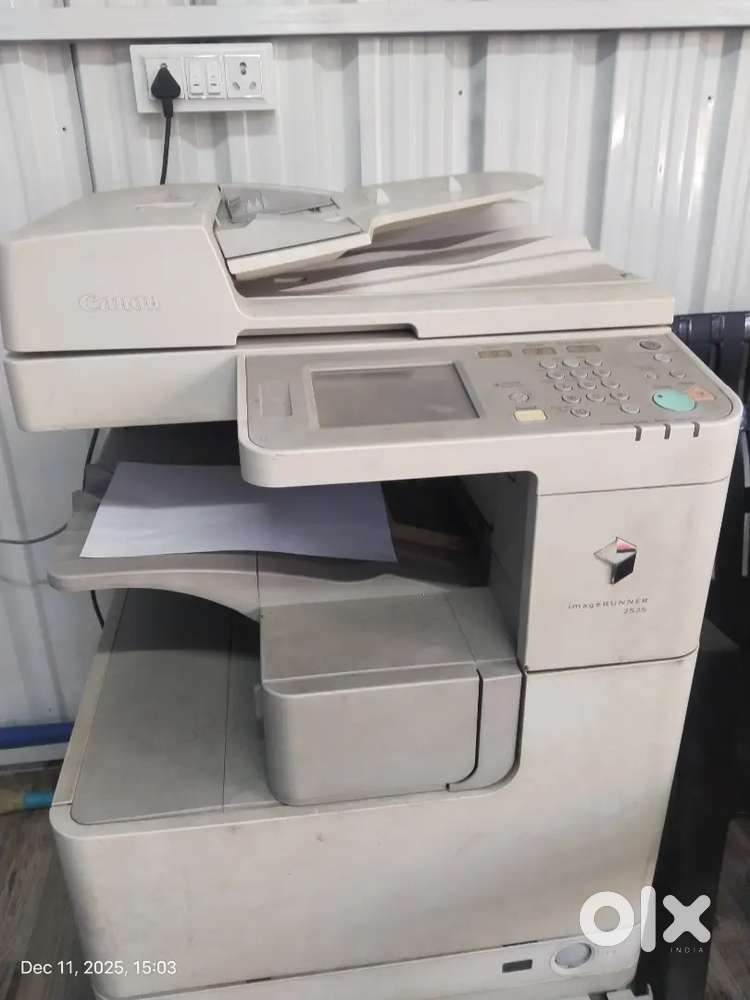 Canon 2525 zerox machine