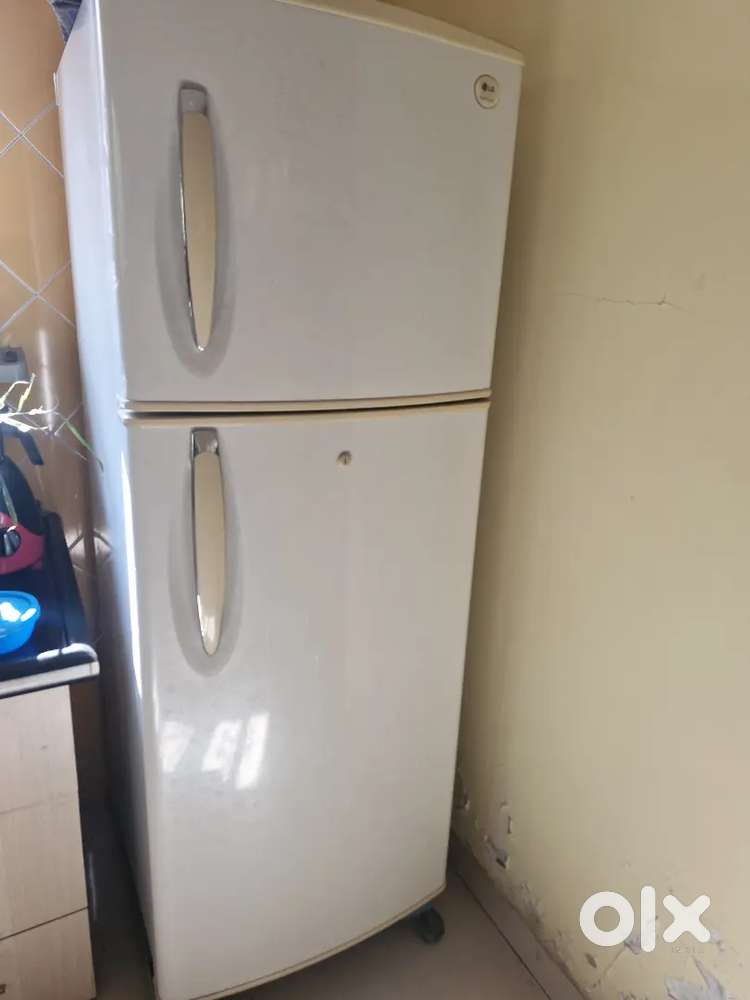 LG double door for quick sell