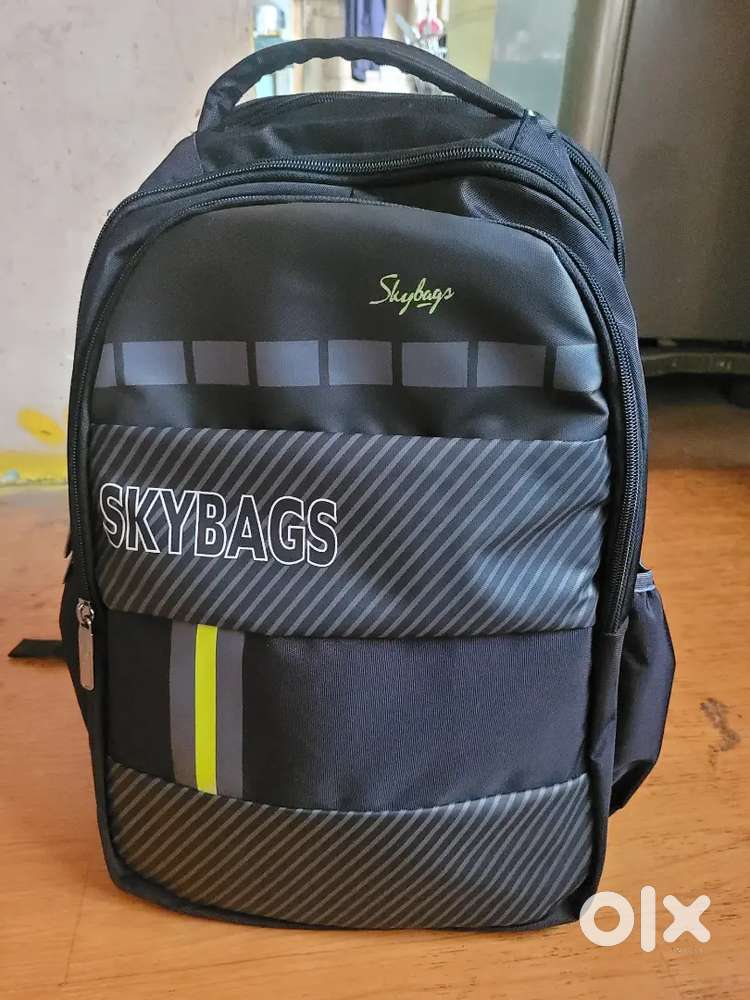 Skybags from VIP(35L) New Backpack for sell