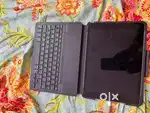 Apple ipad 9th gen 64gb wifi & logitech slim folio keyboard case