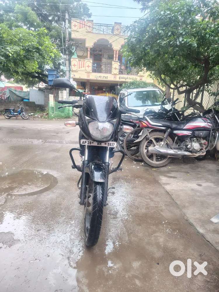 Bajaj Pulsar 150 dt-si 2012 model