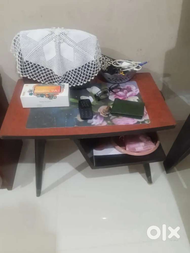 Small Table For Sale Excellent condition