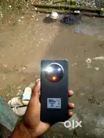 ok kandition hai New phone  4 mahine ka phone hai papar ok hai