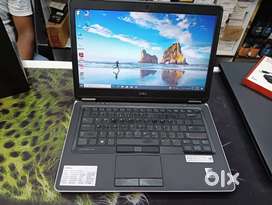 Model Dell 7440 , 256GB SSD, core I5 laptop ki good condition hai