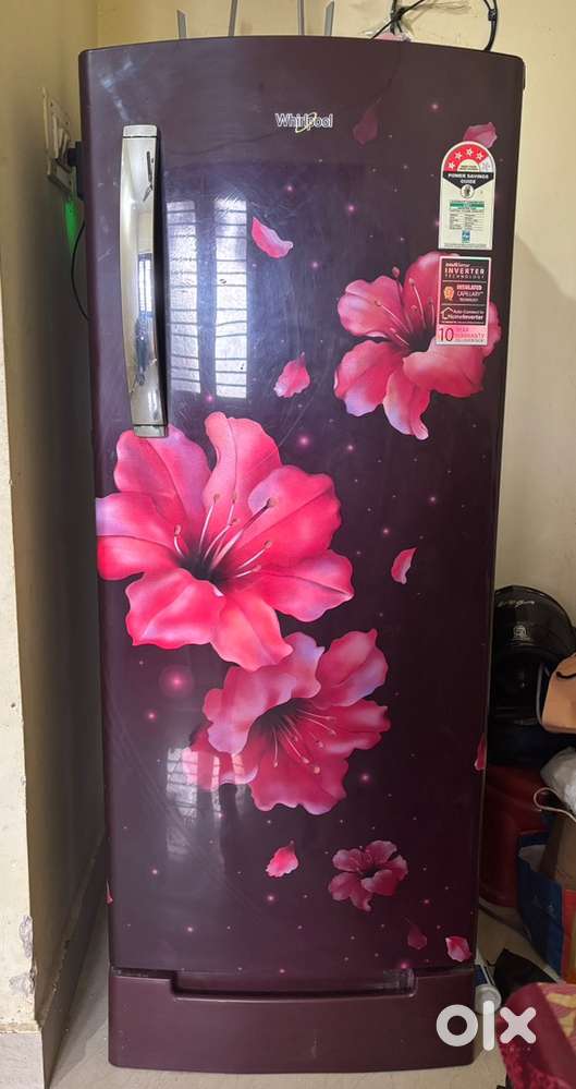 Whirlphool refrigerator