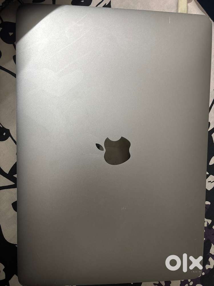 Apple Macbook Pro 13’ 2019 , two thunderbolt 3 ports , With touchbar