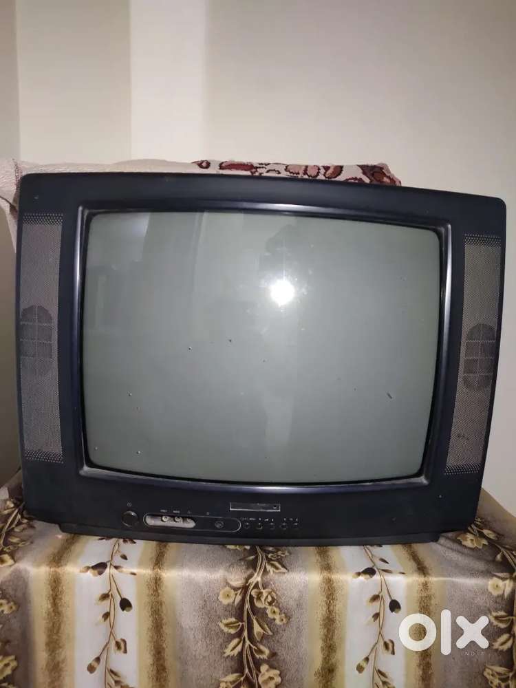 Old Daewoo TV 53 cm