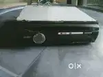FM/AM COMPACT DISC PLAYER