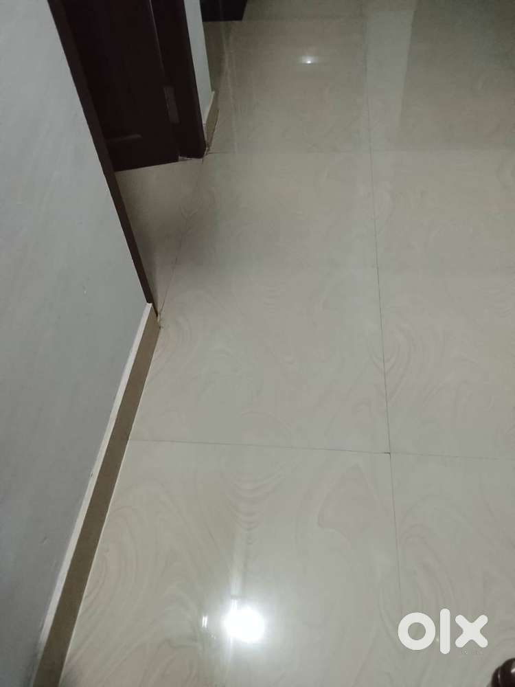 2 ND FLOOR APPARTMENT FOR RENT MANKAVU CALICUT LADIES OR FAMILY