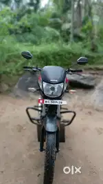 Honda  Dream YUGA good condition