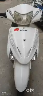 Electric scooty