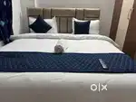 Without Owner शिवपुर 3 bhk फुल्ली फर्नीश्ड flat उपलब्ध हैं.