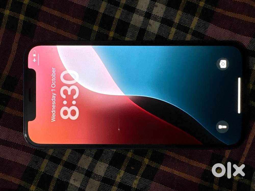 I Phone 12