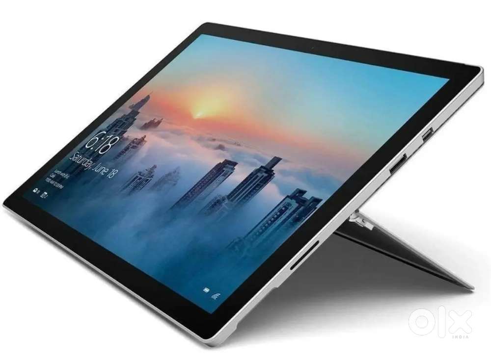 Microsoft Surface Pro 4 12.3 Tablet PC Intel Core i5 /8GB /256GB SSD