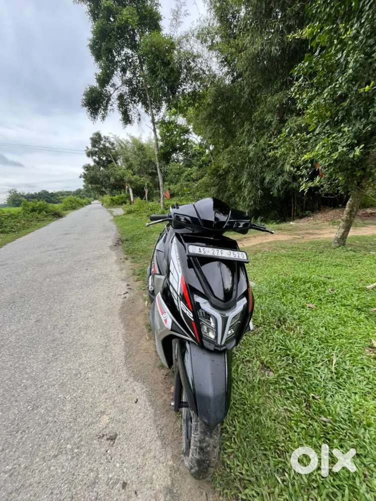 All good conditions...small scratch