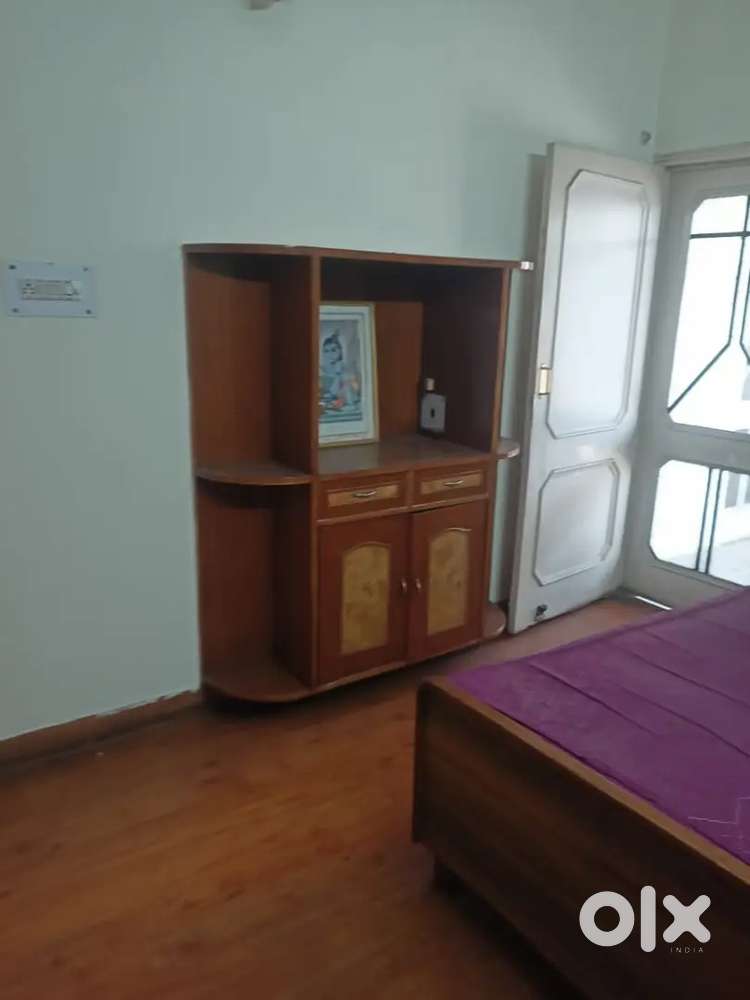 Fully furnished 2bhk 2bath sector 15 Panchkula