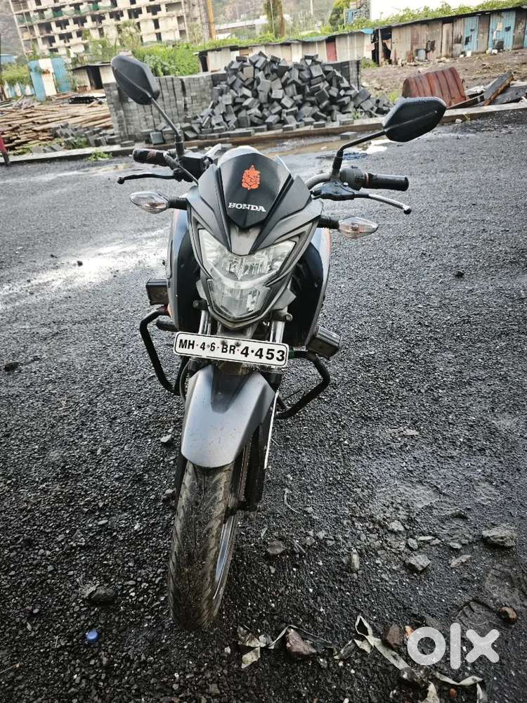 Honda cb Hornet 160 R