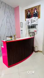 Beauty Parlour Assistant
