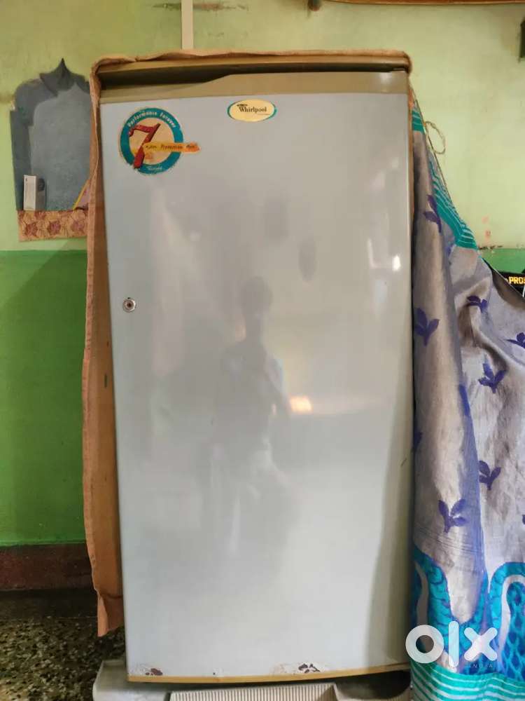 My fridge consesor is damage